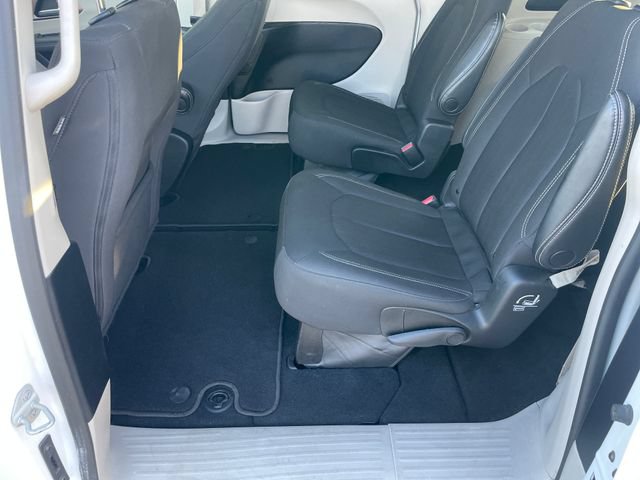 Used 2023 Chrysler Voyager LX FWD image 26