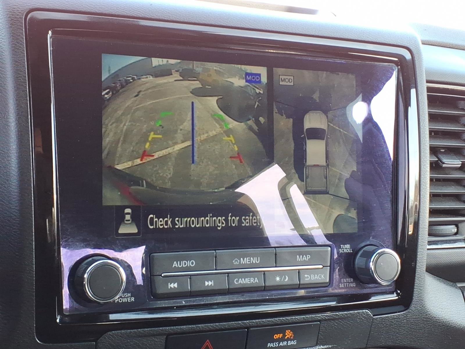 Used 2023 Nissan Frontier PRO-4X w/ Pro Convenience Package image 17