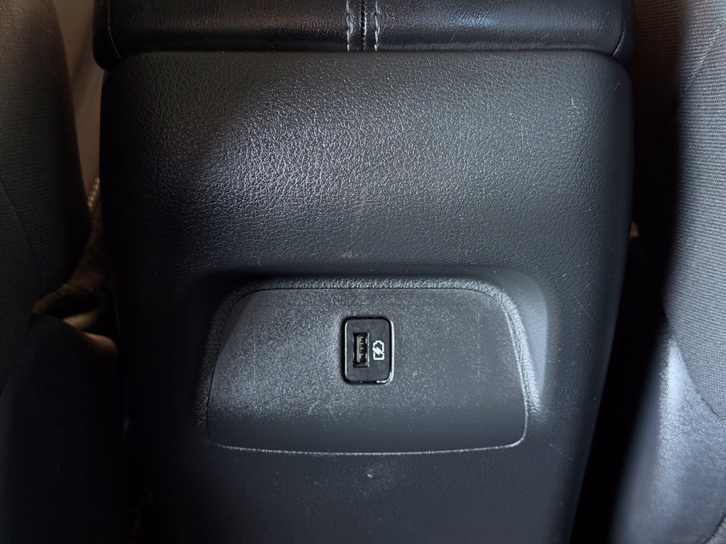 Certified 2022 Nissan Sentra SV FWD image 15