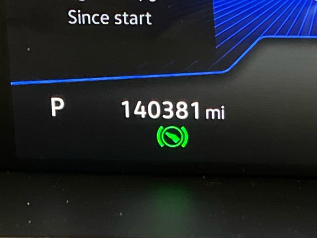 Used 2022 Volkswagen Taos S image 23