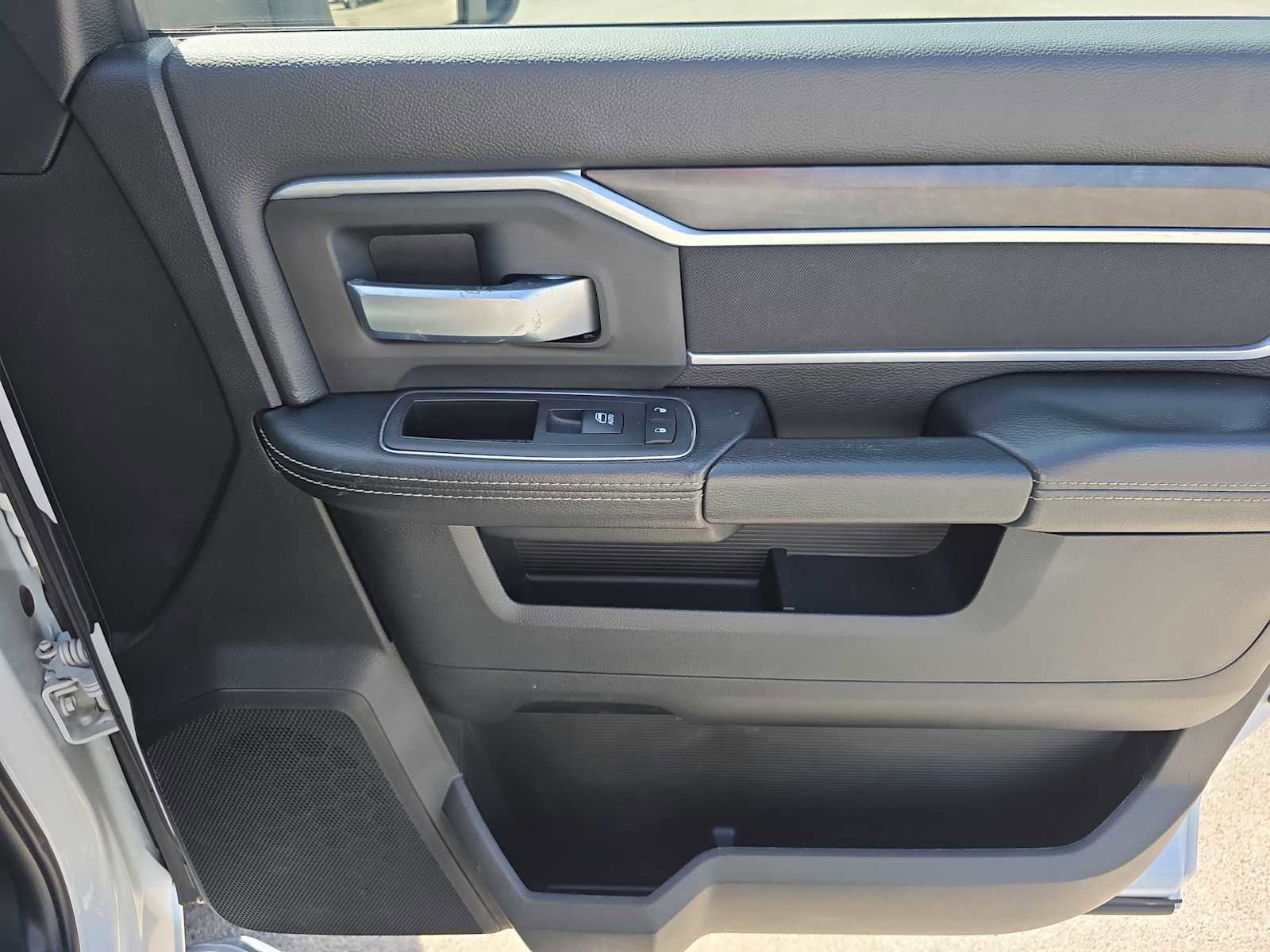 Used 2024 RAM 2500 Big Horn image 29