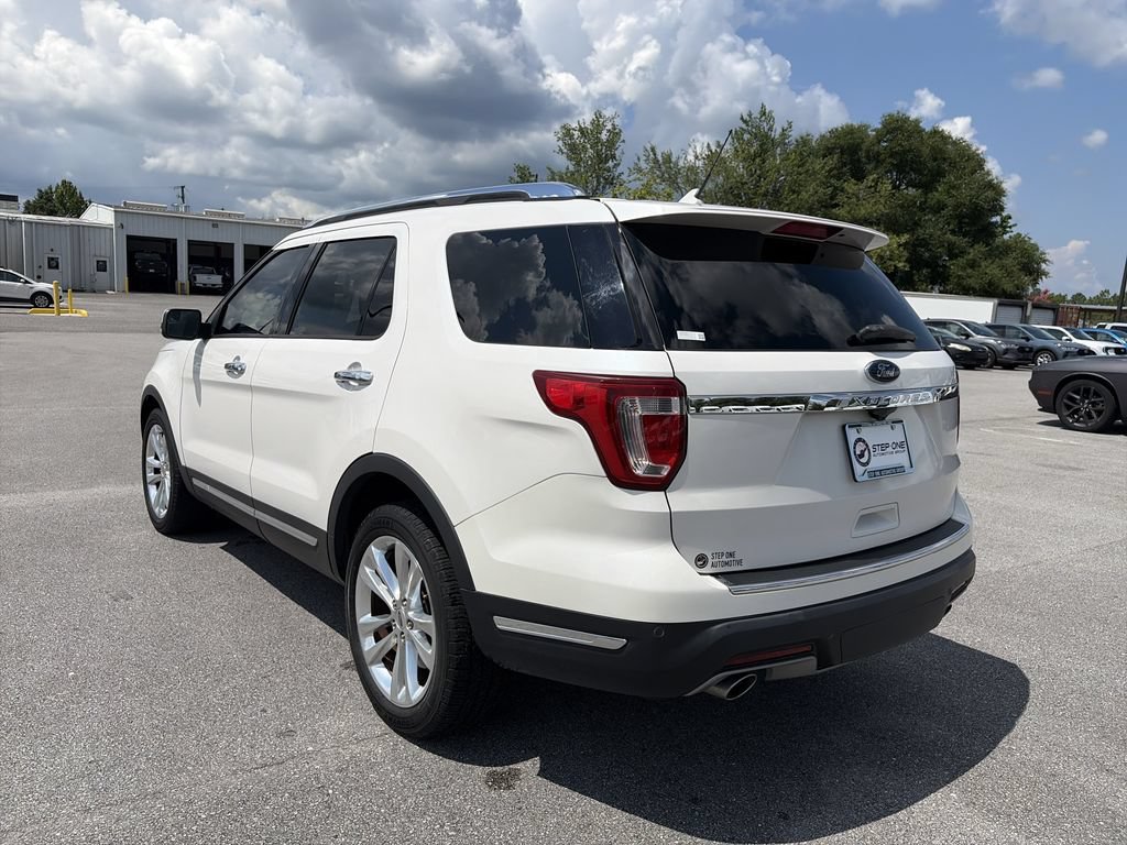 Used 2018 Ford Explorer Limited FWD image 5