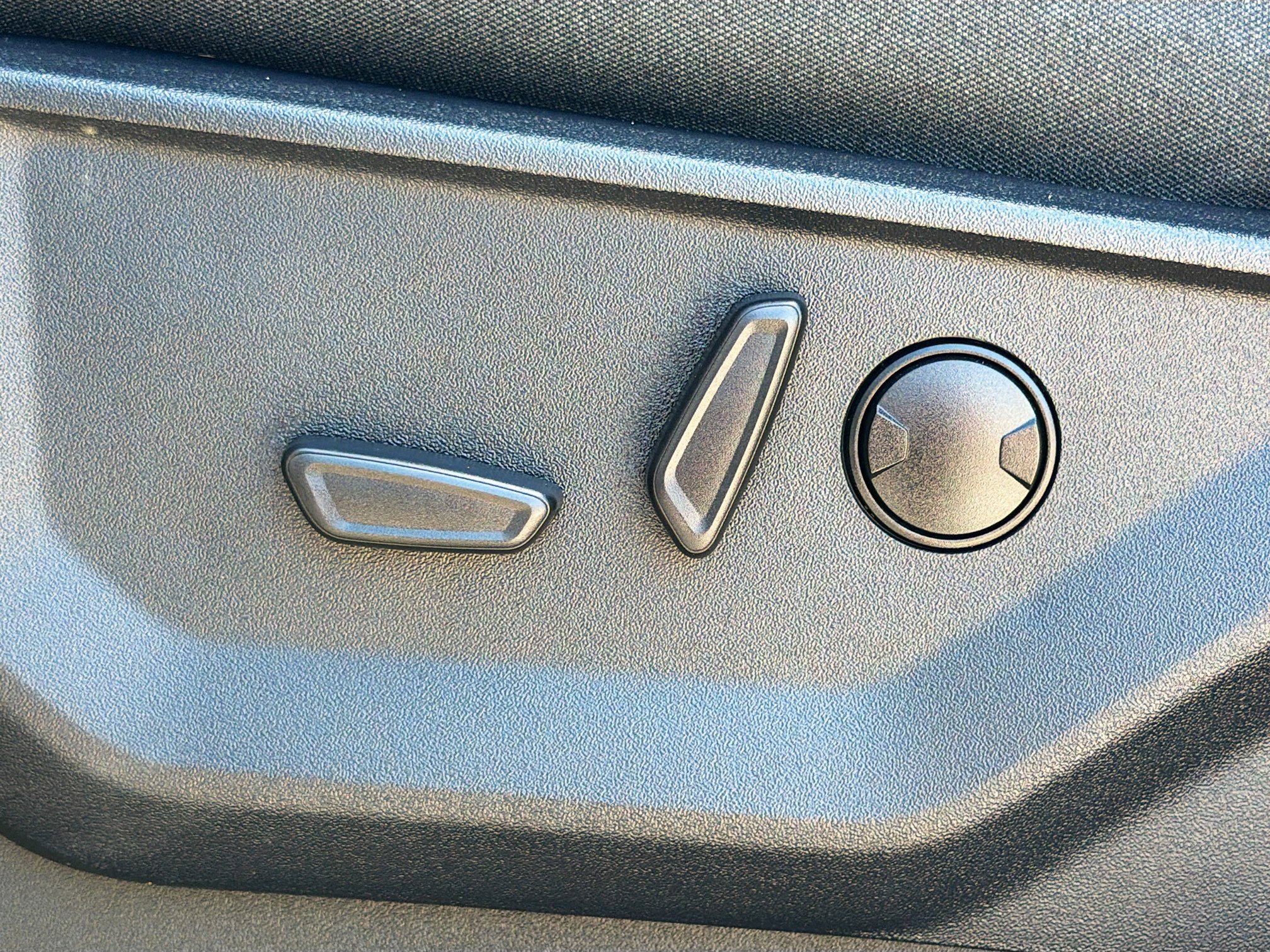 Used 2023 Ford F150 Lightning XLT w/ Equipment Group 312A High image 23