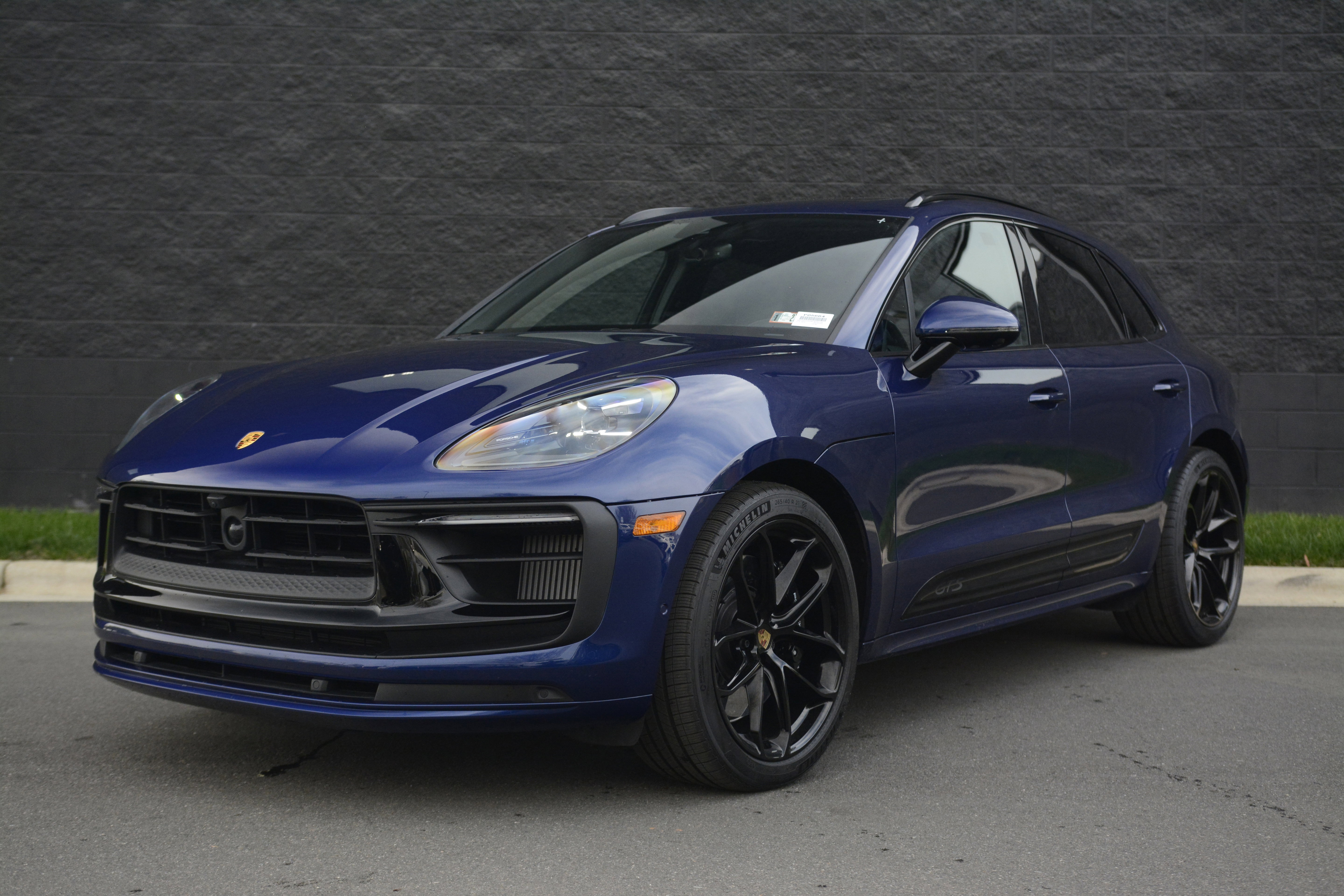 Certified 2024 Porsche Macan GTS w/ Premium Plus Package AWD/4WD image 42