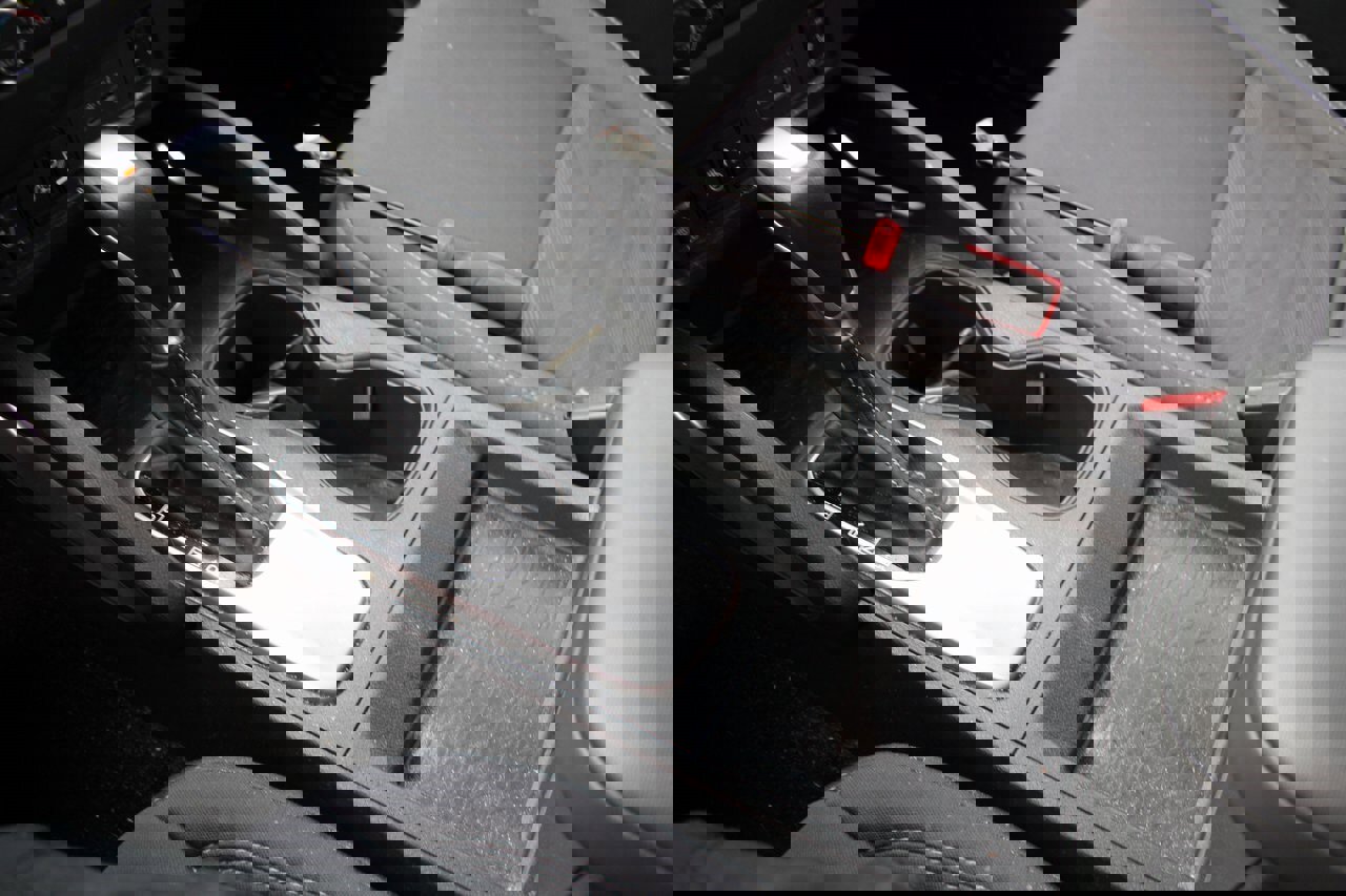 Used 2023 Nissan Frontier SV w/ SV Convenience Package image 26