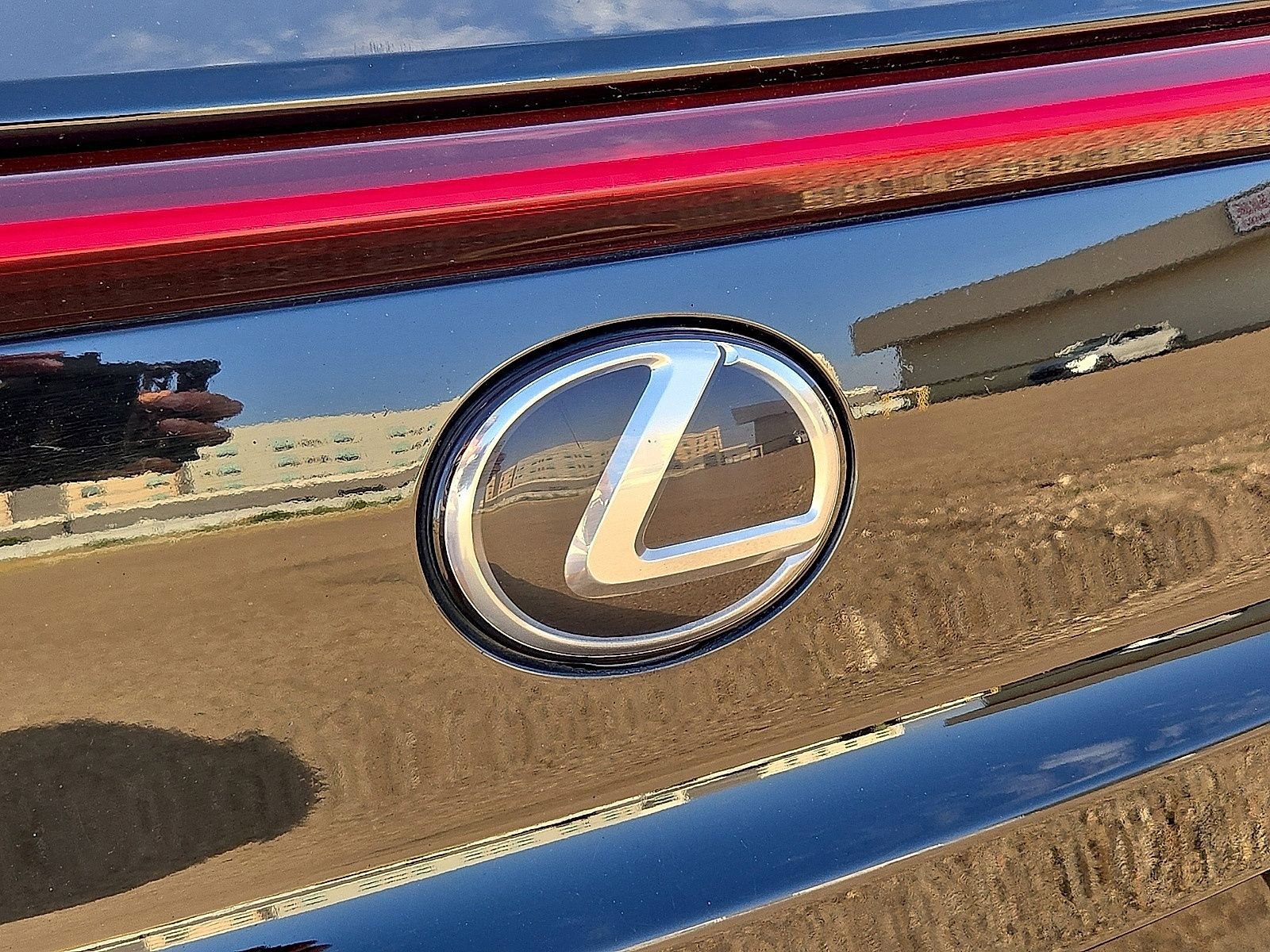 Used 2019 Lexus UX 200 w/ Accessory Package 2 FWD image 11