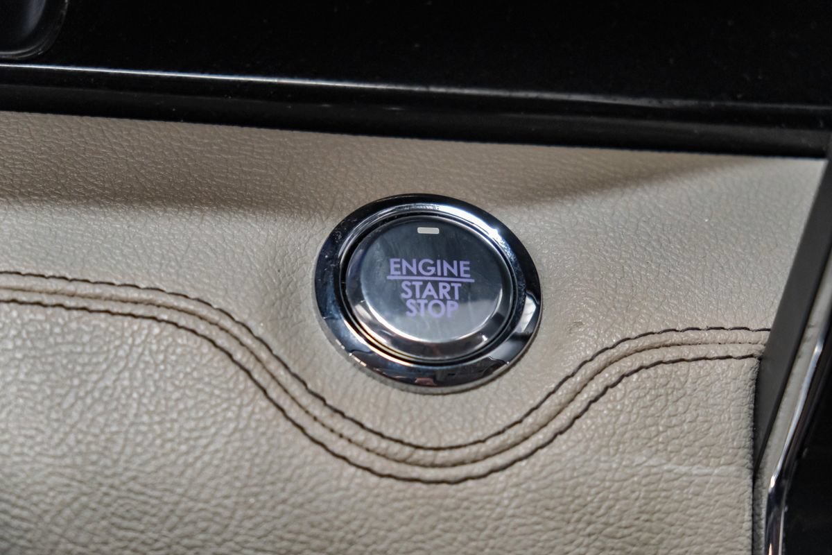 Used 2022 Lincoln Navigator L Reserve AWD/4WD image 20