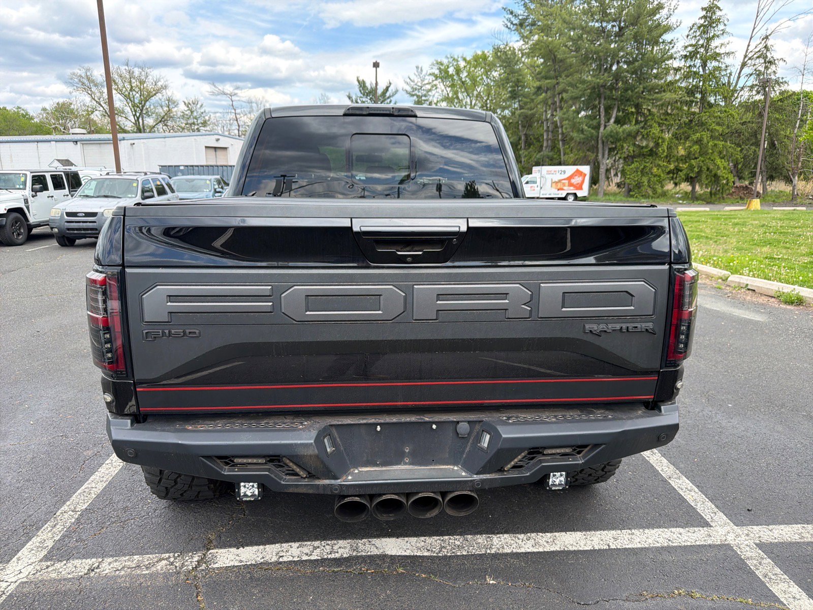 Used 2019 Ford F150 Raptor w/ Equipment Group 802A Luxury AWD/4WD image 5