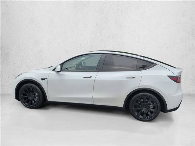 Used 2021 Tesla Model Y Long Range AWD/4WD image 7