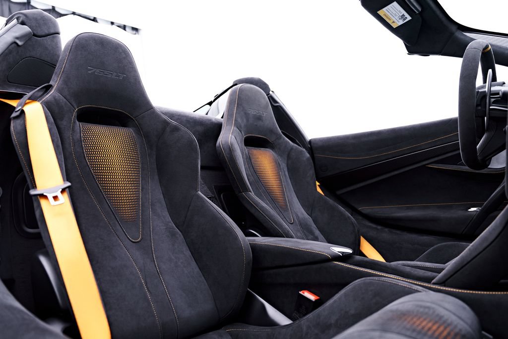 Used 2022 McLaren 765LT RWD image 72