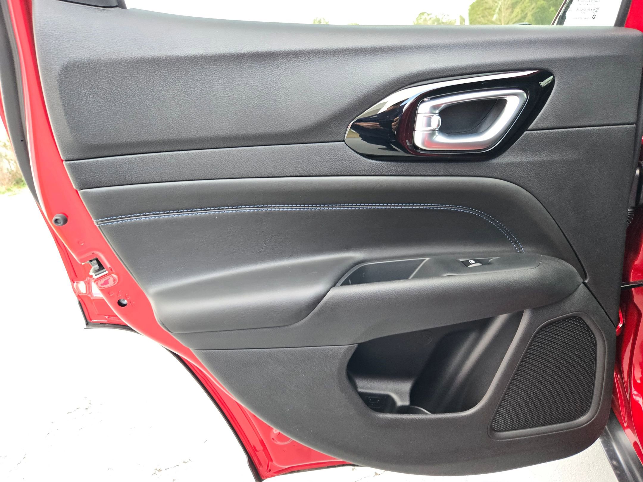 New 2026 Jeep Compass Latitude image 23