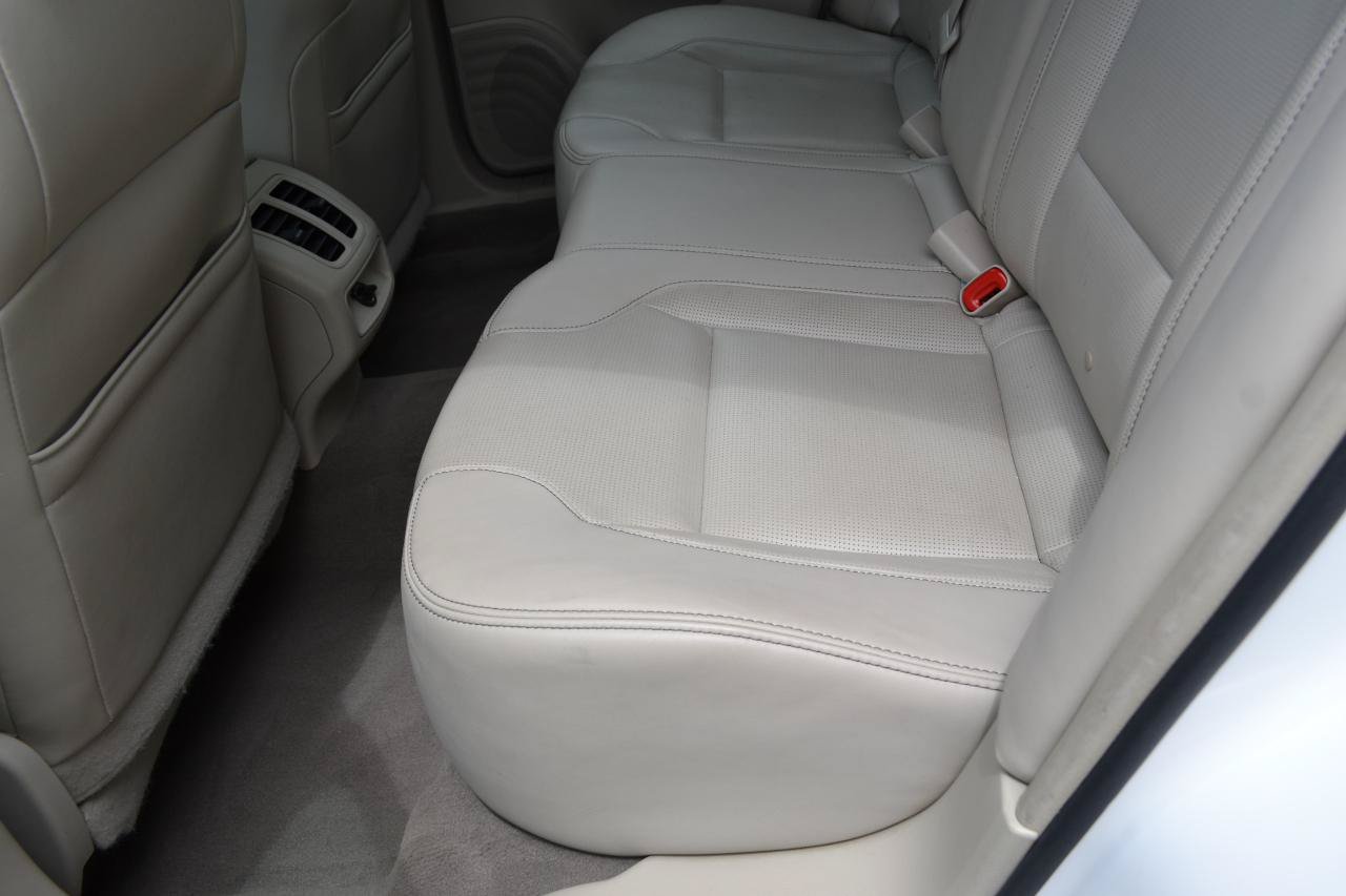 Used 2010 Ford Taurus Limited AWD/4WD image 49