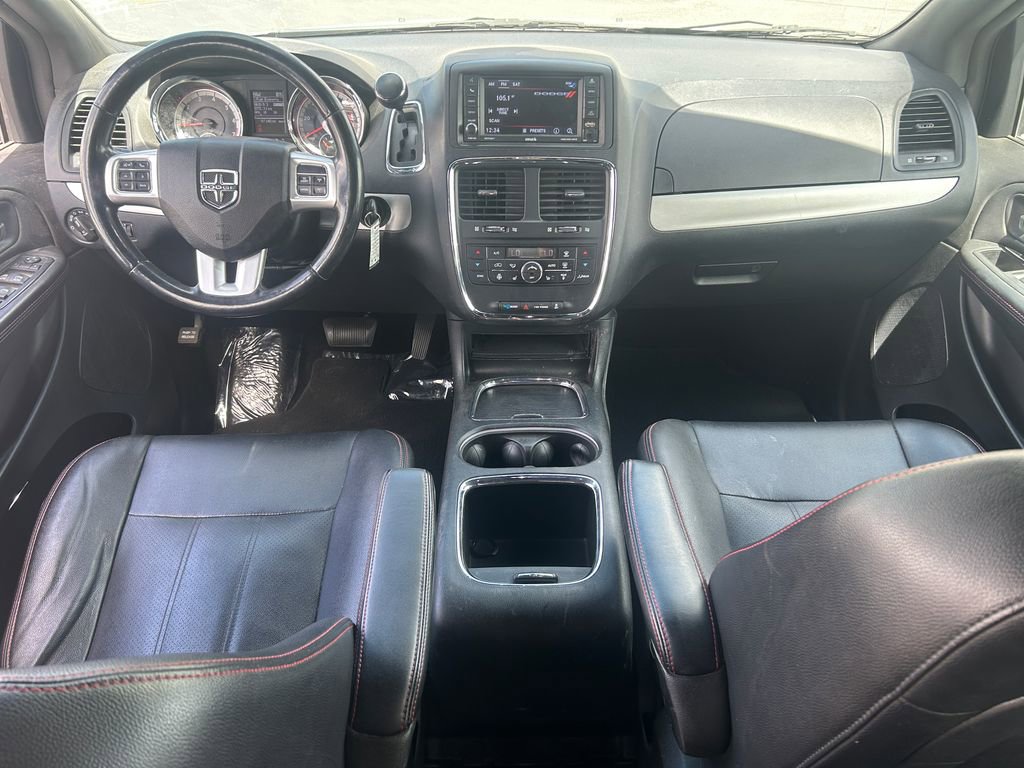Used 2019 Dodge Grand Caravan GT FWD image 29