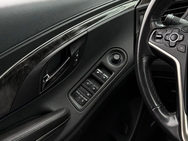 Used 2015 Buick LaCrosse Leather image 19