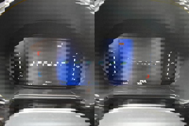 New 2026 Ford Escape ST-Line w/ Cold Weather Package image 8