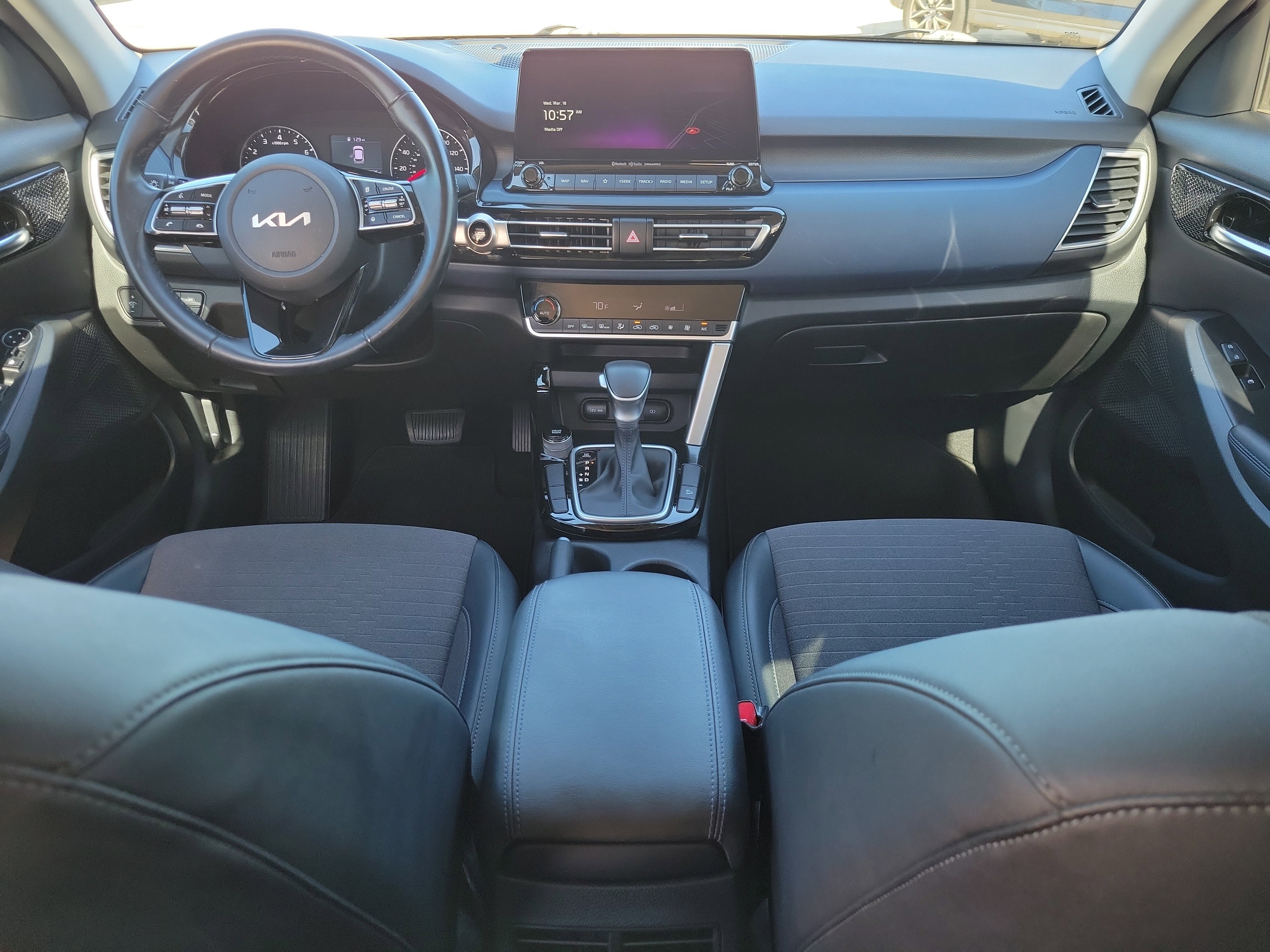 Certified 2023 Kia Seltos S w/ Navigation Package image 12