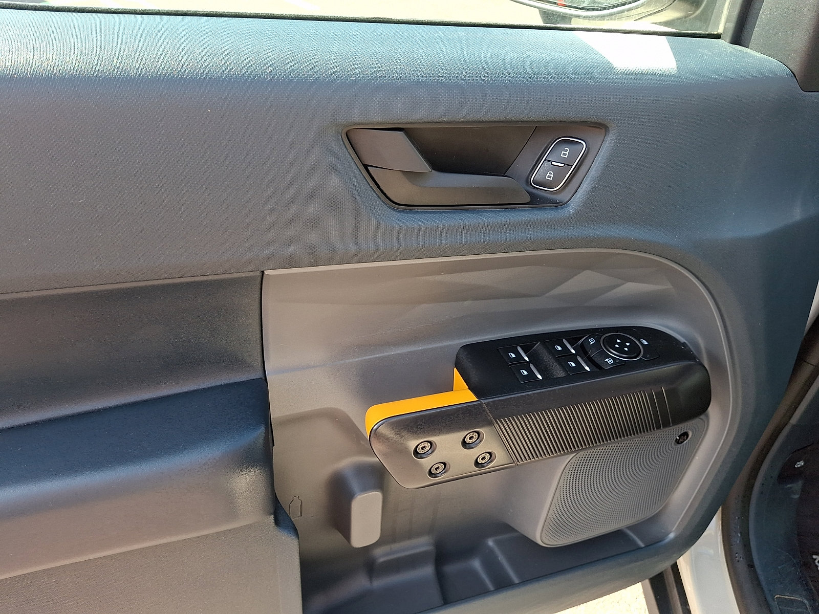 Used 2025 Ford Maverick Tremor AWD/4WD image 13