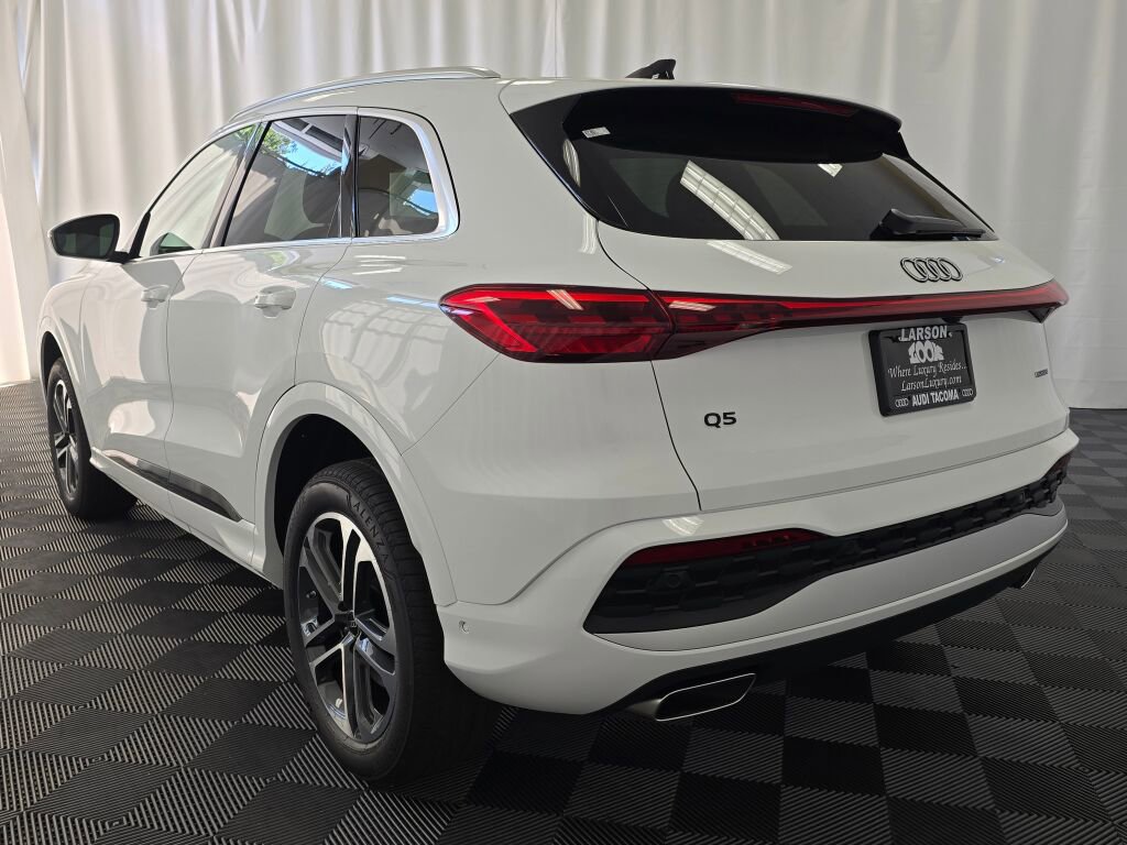 New 2025 Audi Q5 Premium image 4