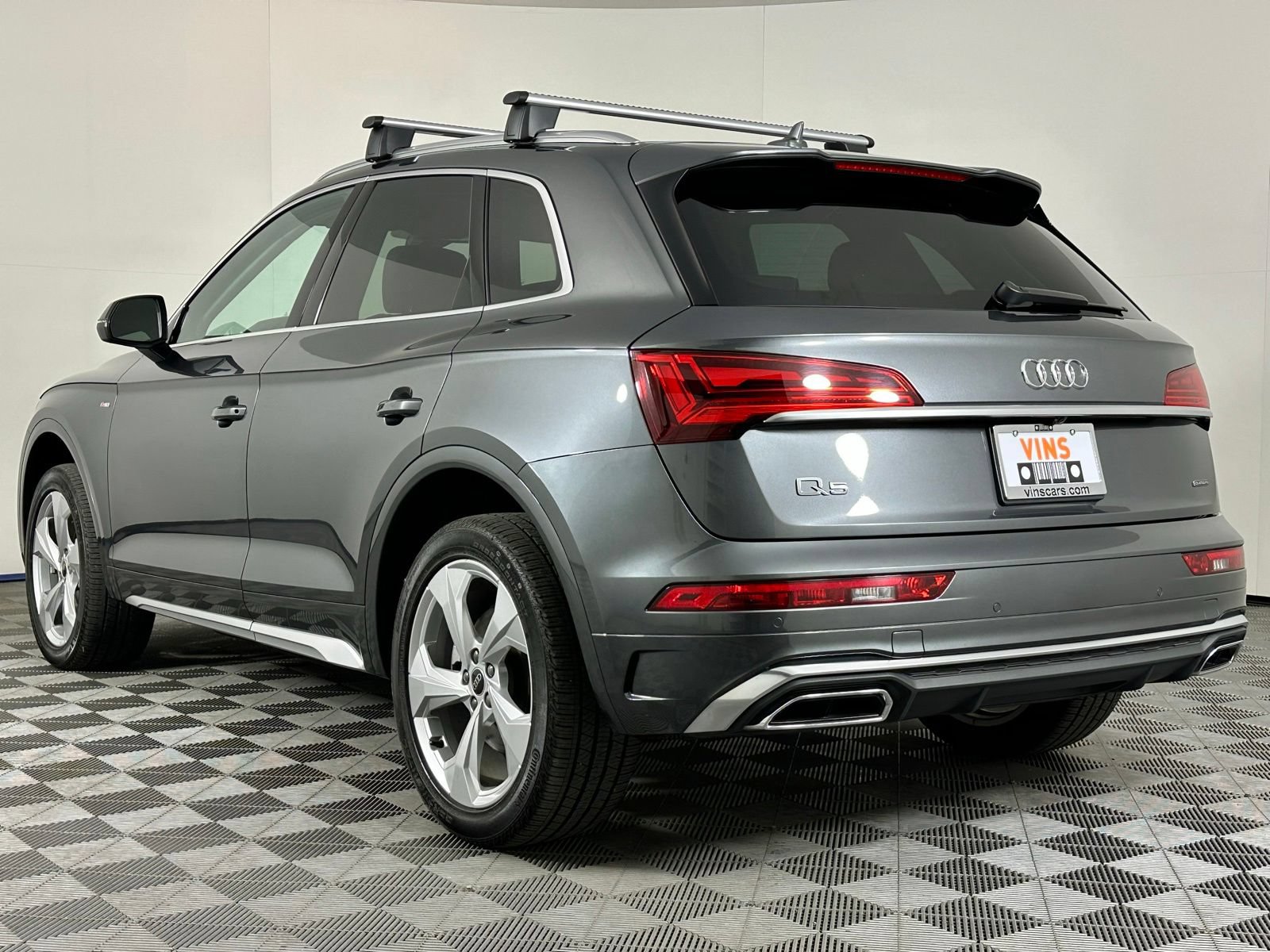 Used 2024 Audi Q5 2.0T Premium Plus AWD/4WD image 12