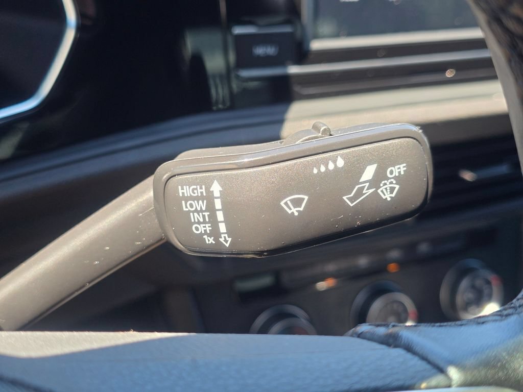 Used 2023 Volkswagen Jetta Sport FWD image 25