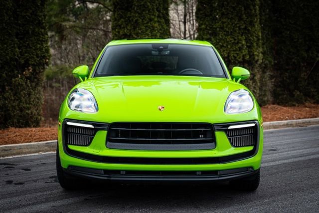Used 2022 Porsche Macan S w/ Premium Package Plus image 18
