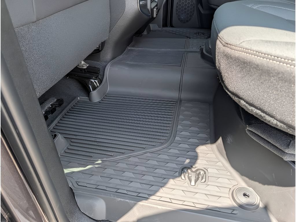 New 2026 RAM 3500 Big Horn AWD/4WD image 30