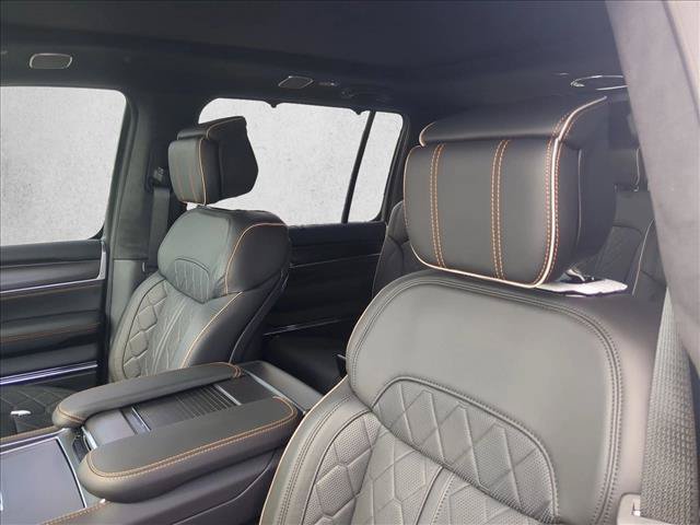 New 2026 Jeep Grand Wagoneer Summit AWD/4WD image 4