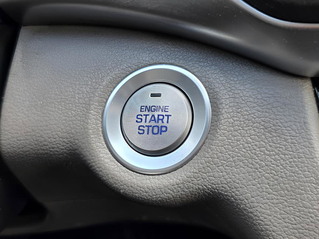 Used 2020 Hyundai Elantra Value Edition image 27