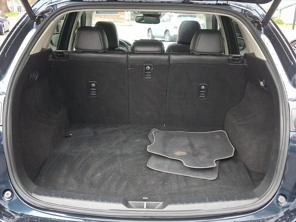 Used 2020 MAZDA CX-5 Touring image 29