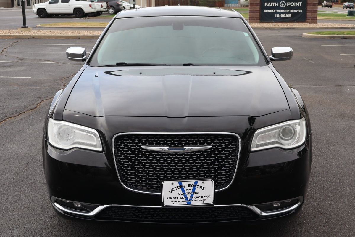 Used 2016 Chrysler 300 C image 12
