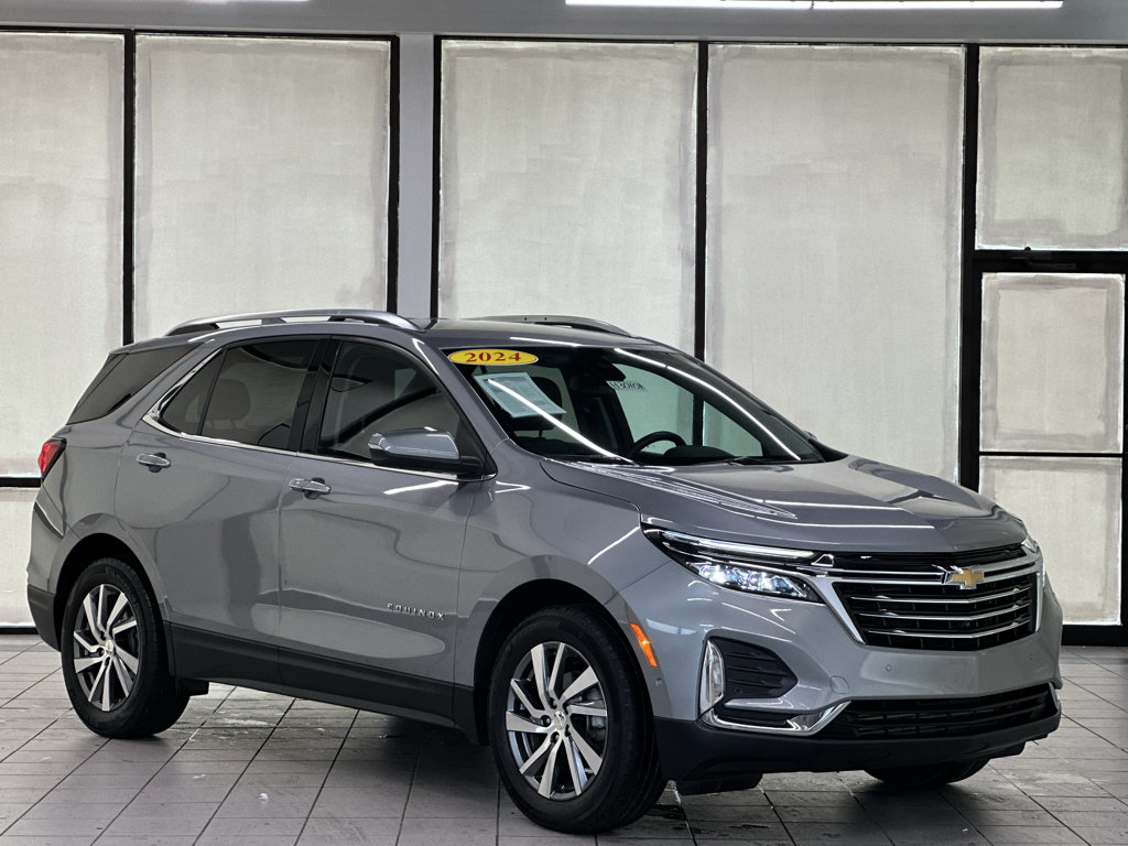 Used 2024 Chevrolet Equinox Premier FWD image 1