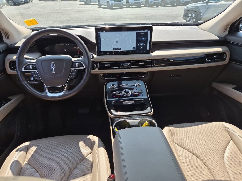 Used 2022 Lincoln Nautilus Reserve AWD/4WD image 25