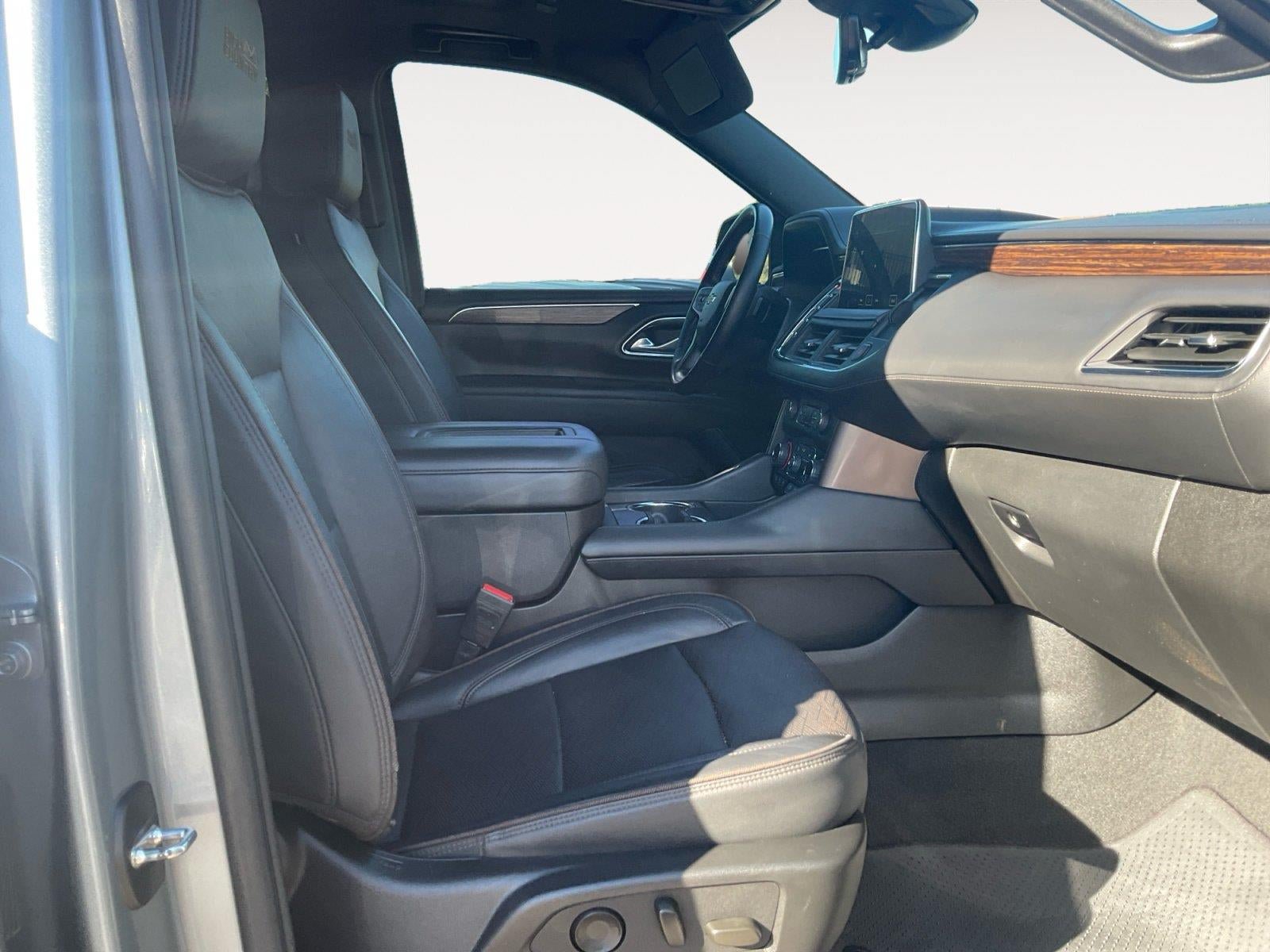 Certified 2024 Chevrolet Tahoe High Country AWD/4WD image 15