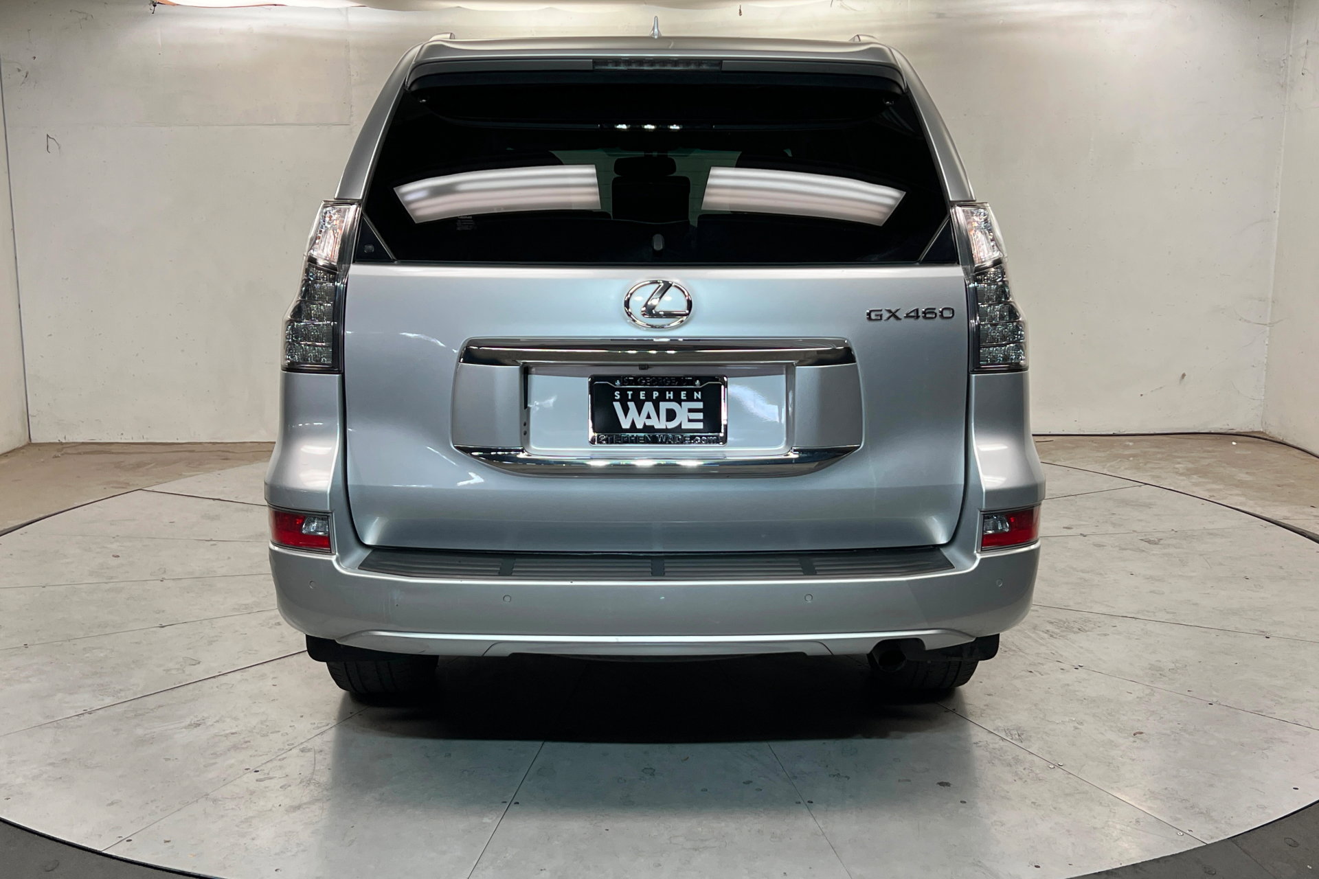 Used 2018 Lexus GX 460 Premium w/ Premium Package image 5