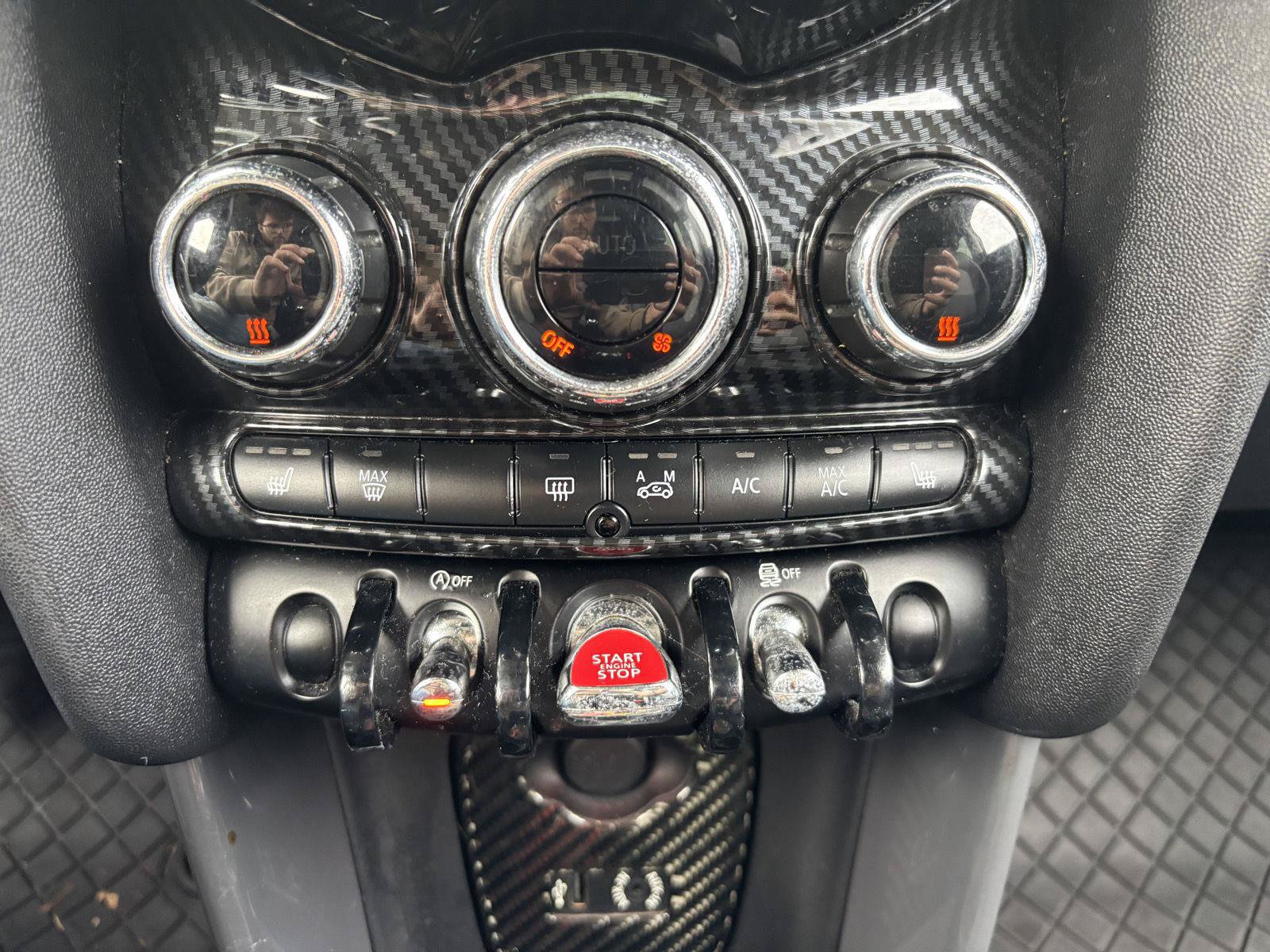 Used 2016 MINI Cooper 2-Door Hardtop FWD image 18