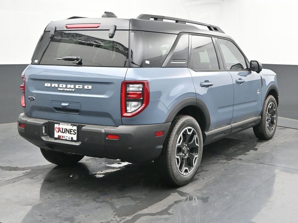 New 2025 Ford Bronco Sport Outer Banks w/ Outer Banks Tech Package+ AWD/4WD image 9