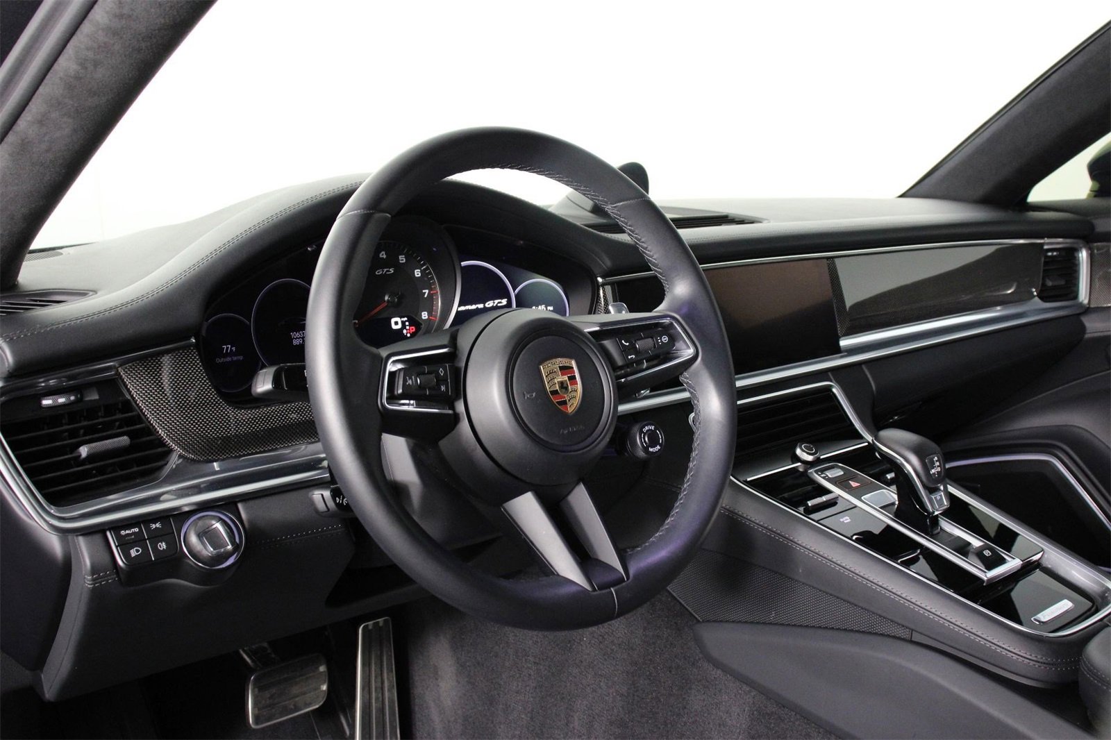 Used 2023 Porsche Panamera GTS image 4