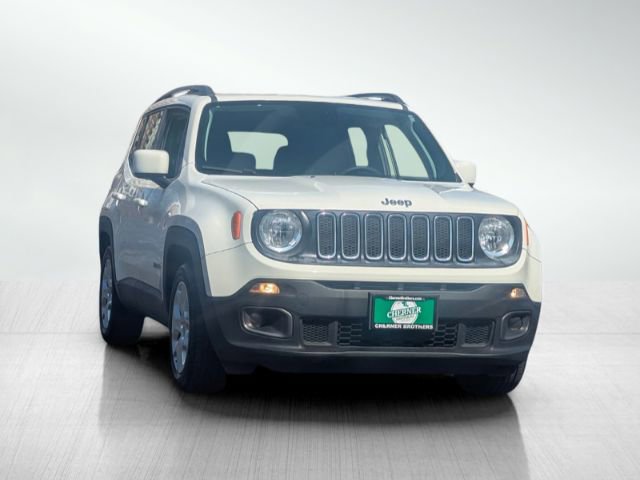 Used 2018 Jeep Renegade Latitude image 1
