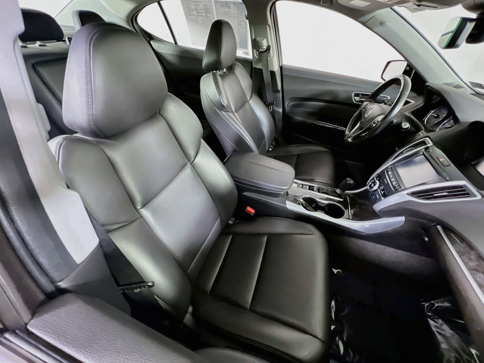 Used 2020 Acura TLX FWD image 27