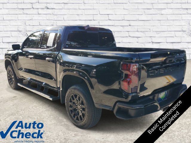 Used 2026 Chevrolet Colorado W/T RWD image 2
