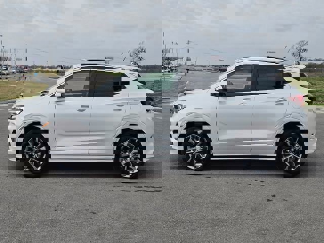 Used 2020 Buick Encore GX Select w/ Sport Touring Package image 4