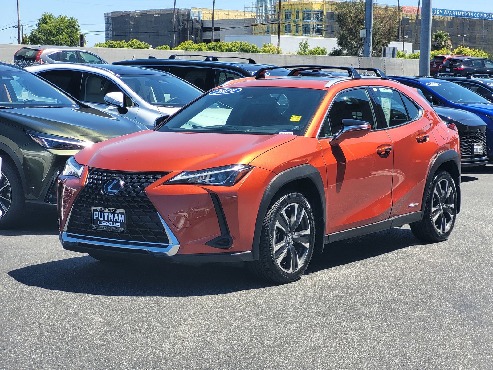 Used 2019 Lexus UX 250h w/ Premium Package AWD/4WD image 8