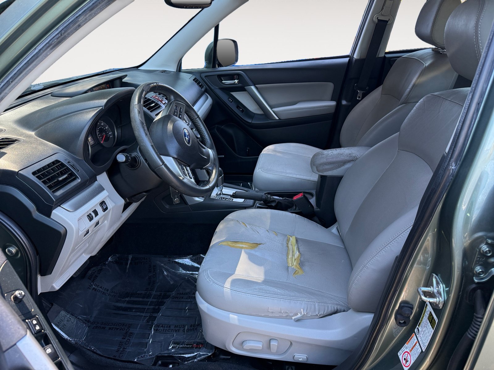 Used 2015 Subaru Forester 2.5i Limited AWD/4WD image 10