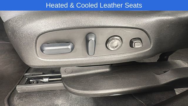 Used 2024 Buick Enclave Premium AWD/4WD image 11