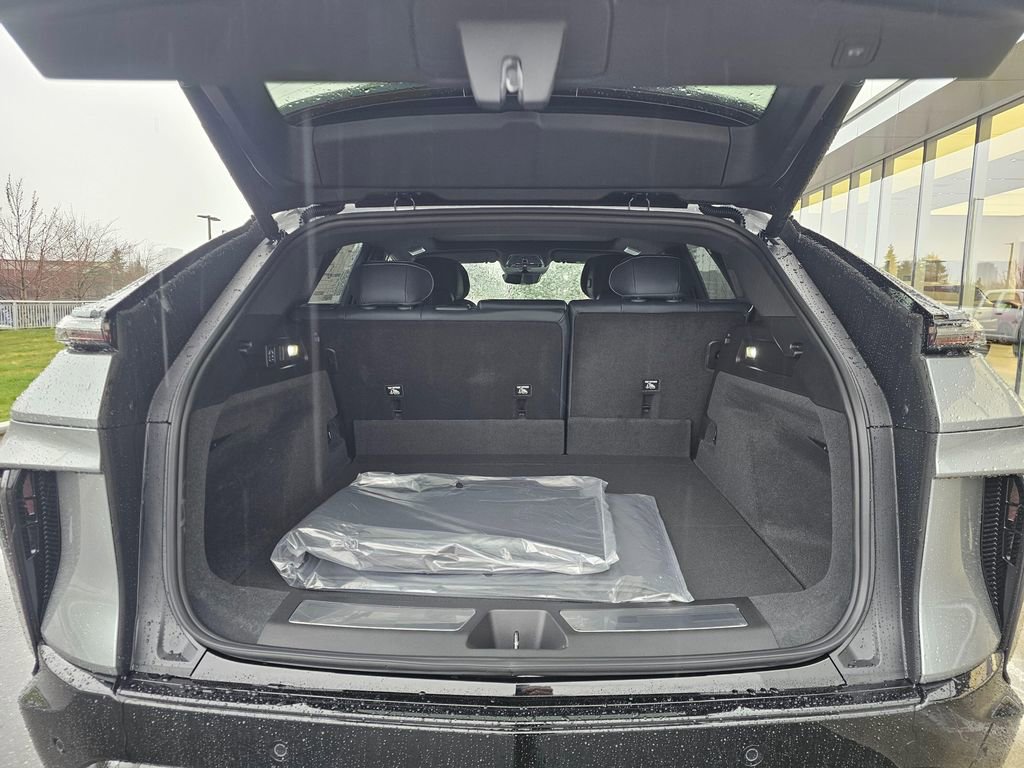 New 2026 Cadillac Lyriq Signature Sport image 15