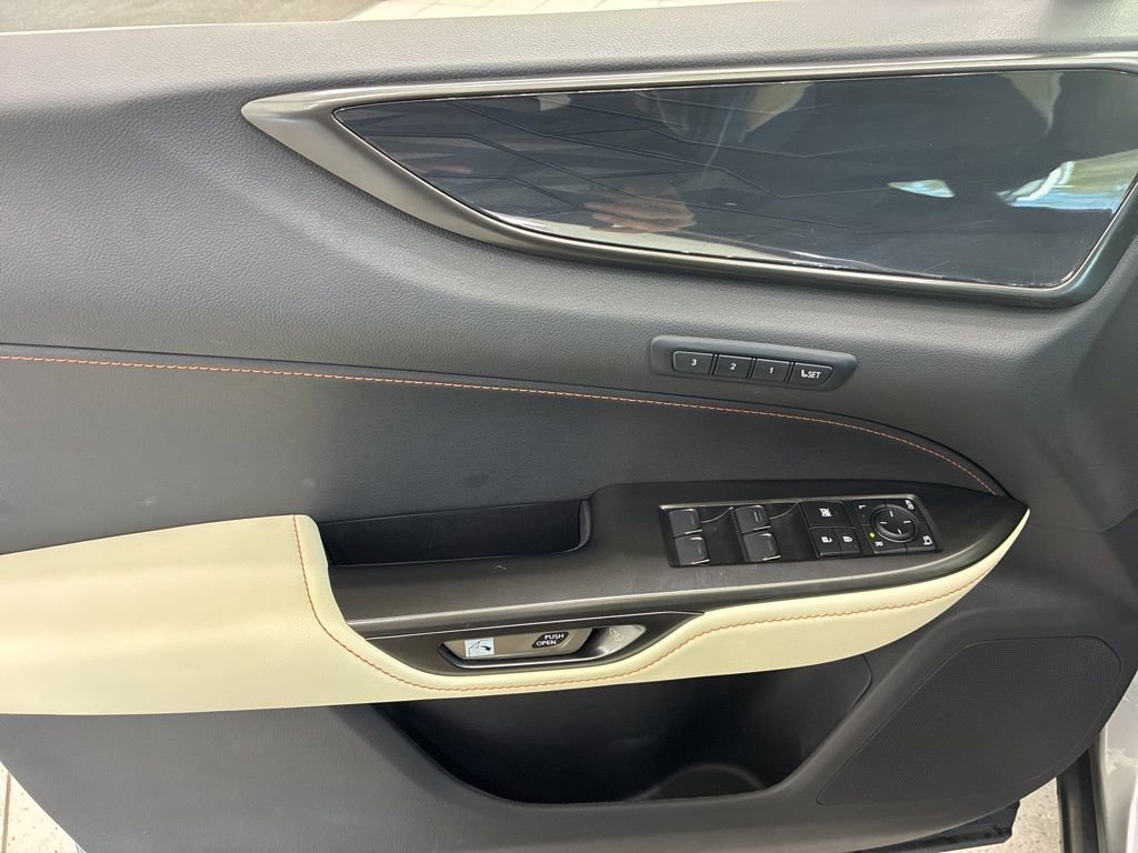 Used 2022 Lexus NX 250 FWD image 18