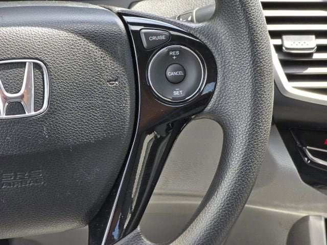 Used 2017 Honda Accord LX image 22