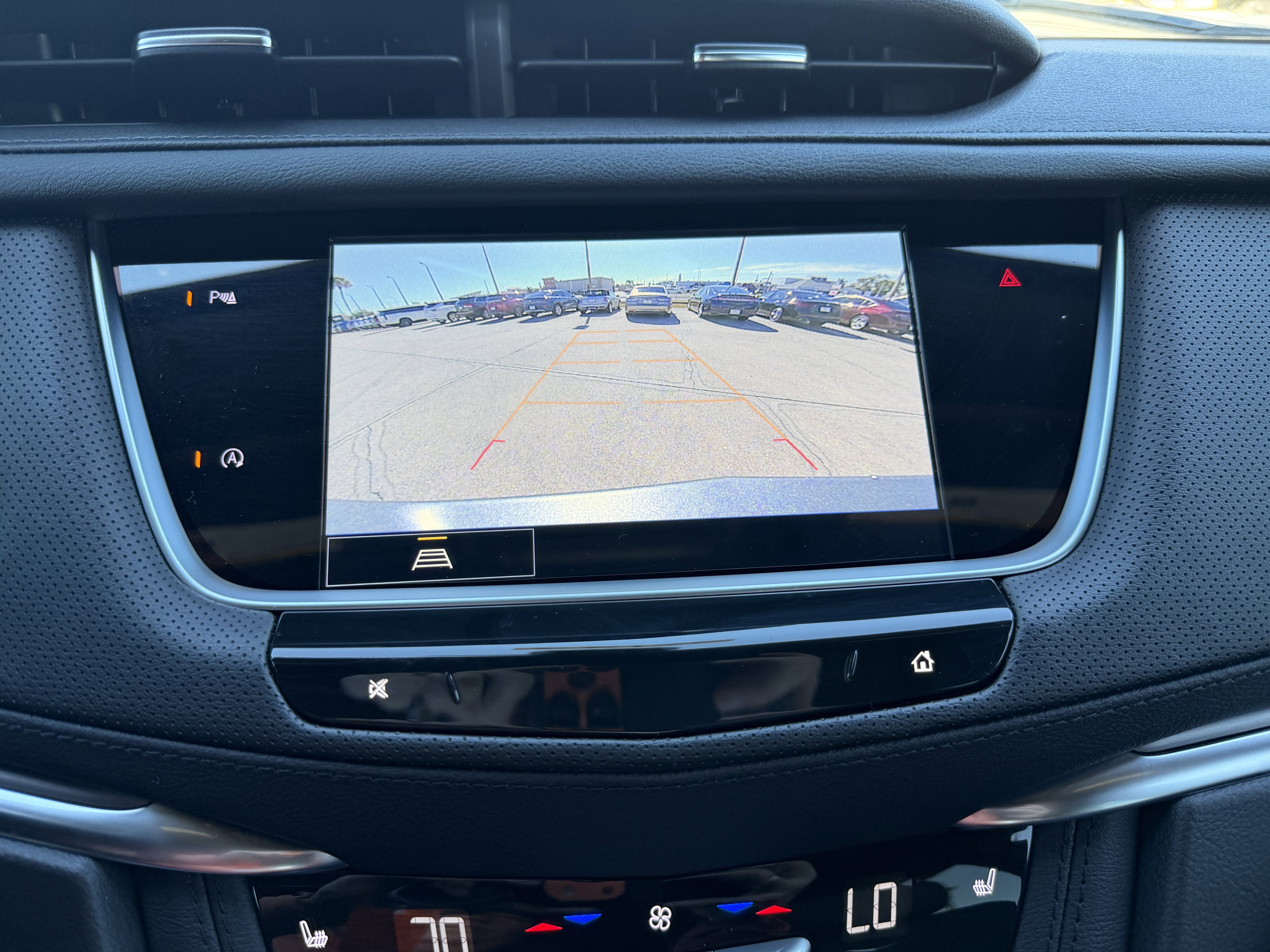 New 2026 Cadillac XT5 Luxury image 22