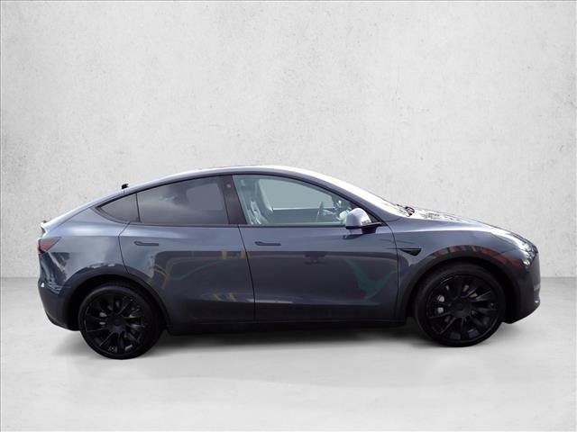 Used 2021 Tesla Model Y Long Range AWD/4WD image 5