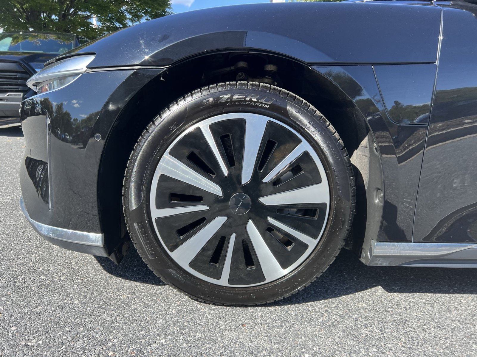 Used 2024 Lucid Air Pure RWD image 12